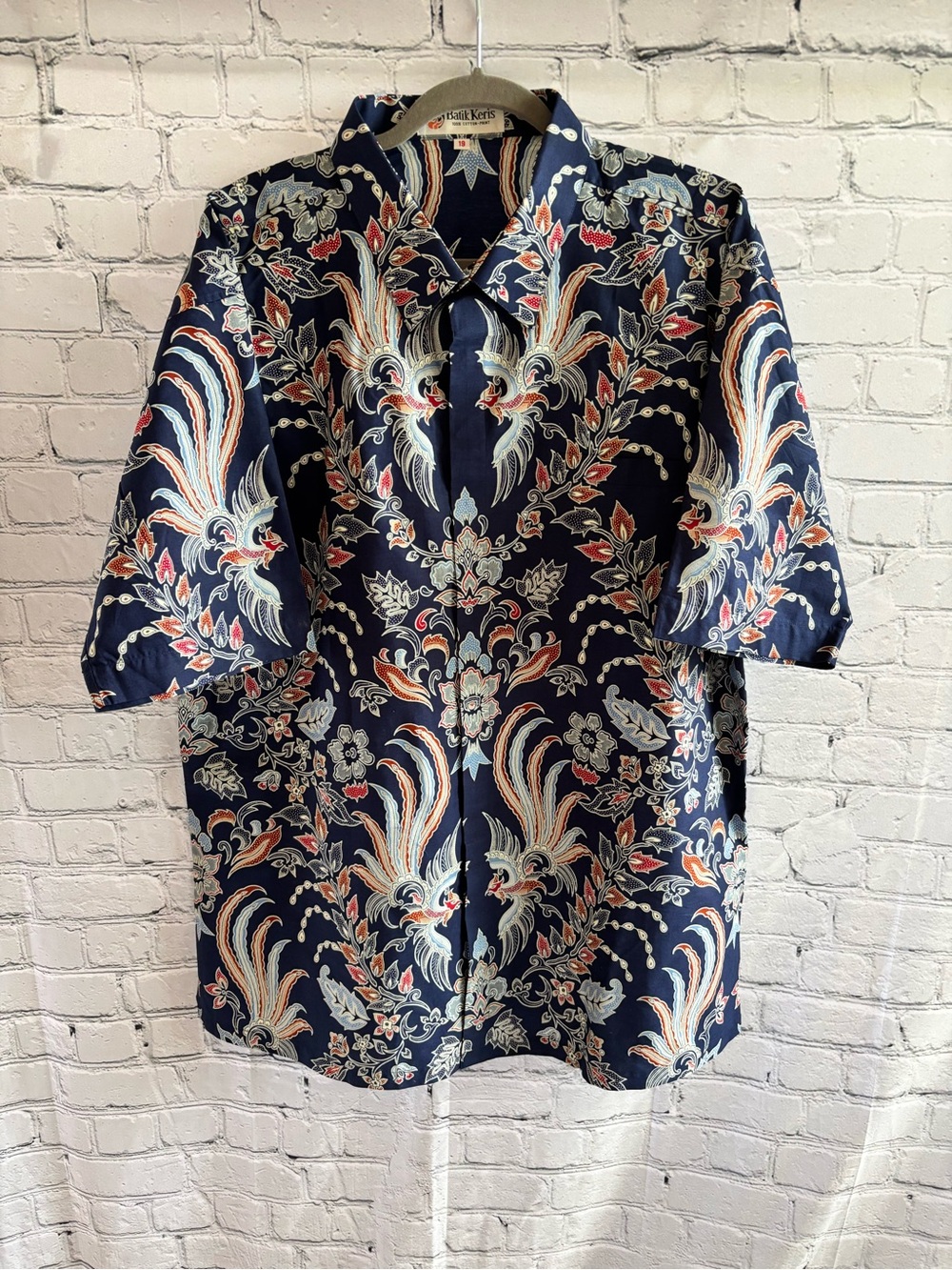 *NEW* Men’s Batik Keris Short Sleeve Button Shirt - Size 19 (XXL)